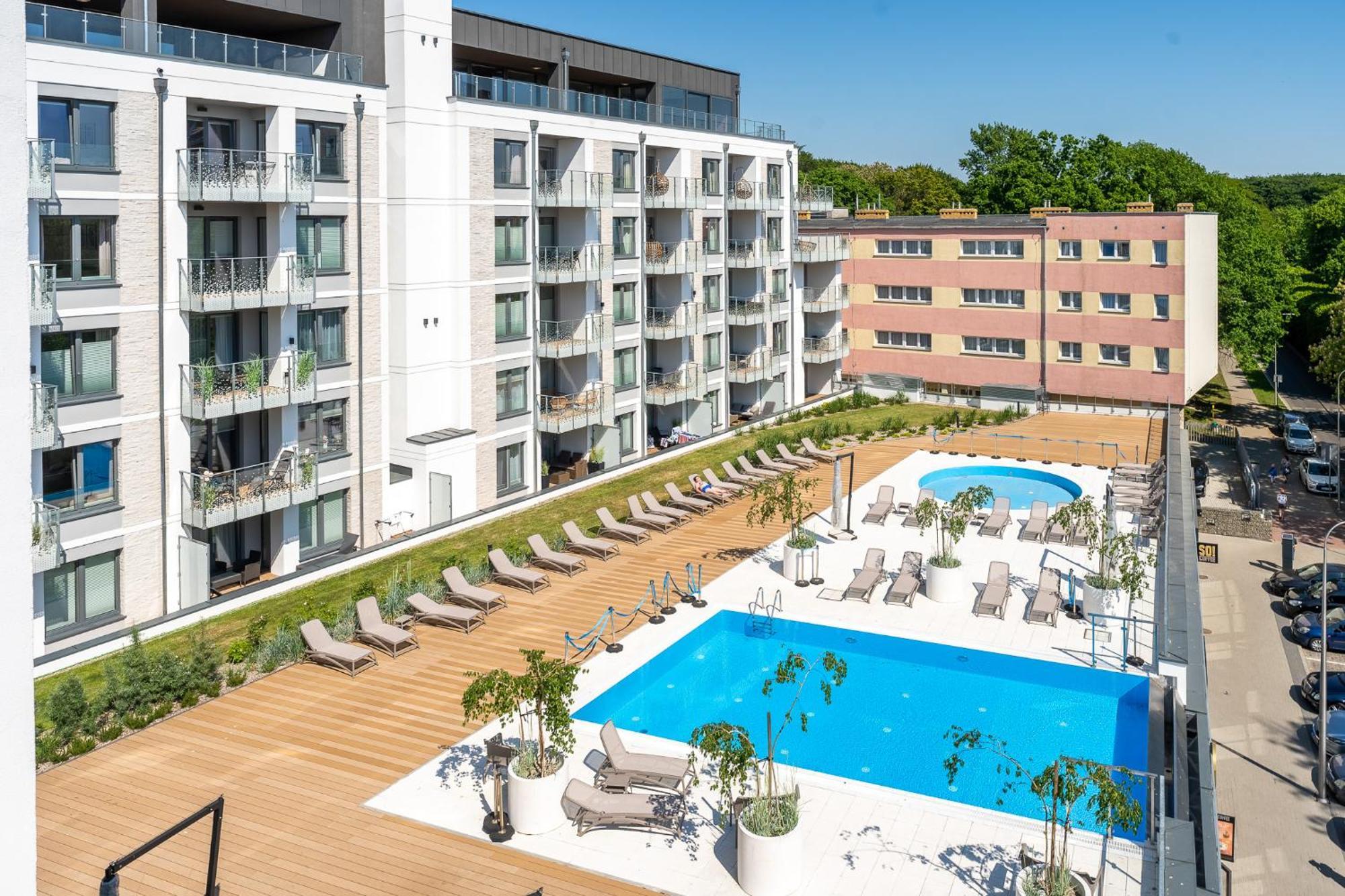 Apartamenty Fenomen - Premium Porto: Seaside Terraces with Pool and Sauna Kolobrzeg Exterior photo