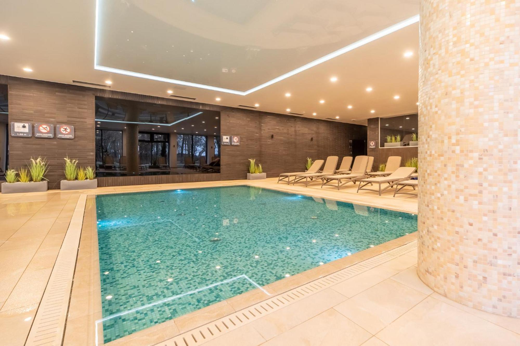 Apartamenty Fenomen - Premium Porto: Seaside Terraces with Pool and Sauna Kolobrzeg Exterior photo