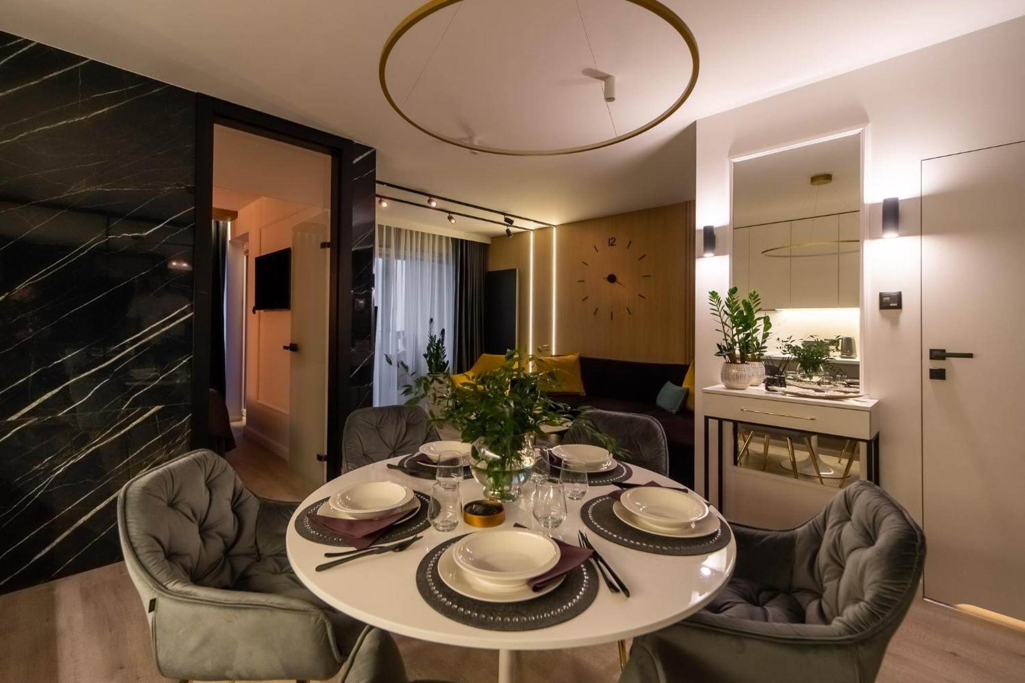 Apartamenty Fenomen - Premium Porto: Seaside Terraces with Pool and Sauna Kolobrzeg Exterior photo